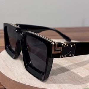 Black & Gold Oversized Chunky Sunglasses